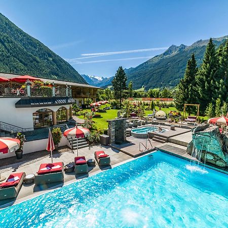 Relais&Chateaux Spa-Hotel Jagdhof Neustift im Stubaital Zewnętrze zdjęcie